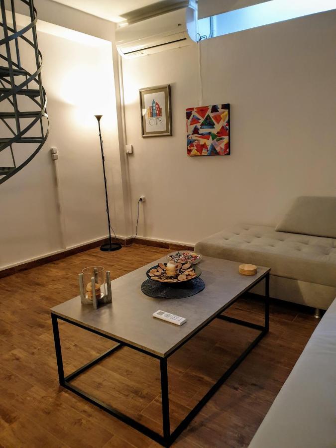 City House Loft Apartman Kalamáta Kültér fotó